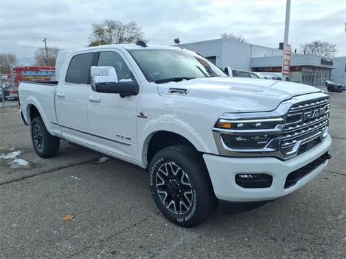 2025 RAM 2500 Limited Crew Cab 4x4 6'4' Box