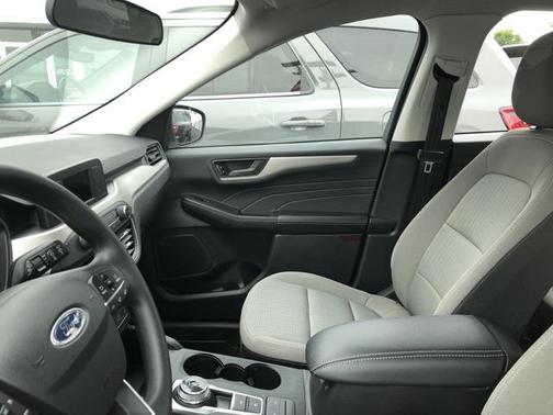 2022 Ford Escape S