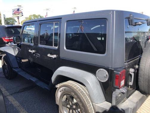 2017 Jeep Wrangler Unlimited Sport
