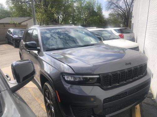 2024 Jeep Grand Cherokee L Altitude