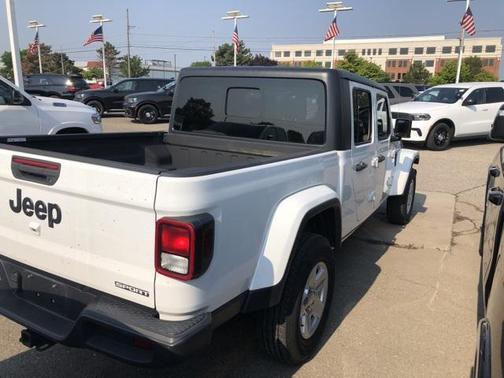 2021 Jeep Gladiator Sport S