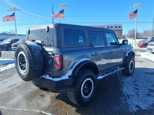 2023 Ford Bronco Outer Banks
