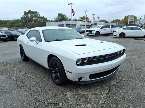 2018 Dodge Challenger SXT