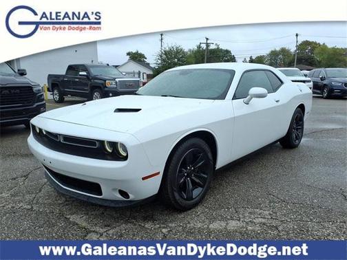 2018 Dodge Challenger SXT