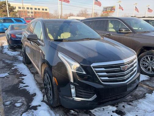 2017 Cadillac XT5 Luxury