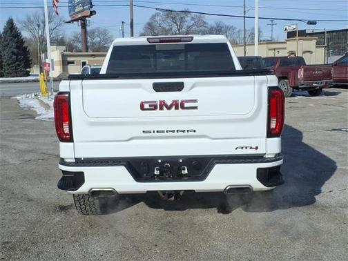 2021 GMC Sierra 1500 AT4