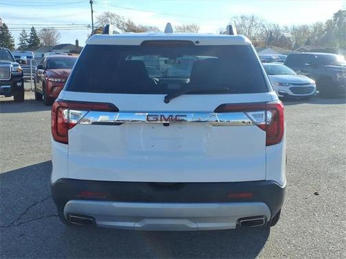 2022 GMC Acadia AWD SLE