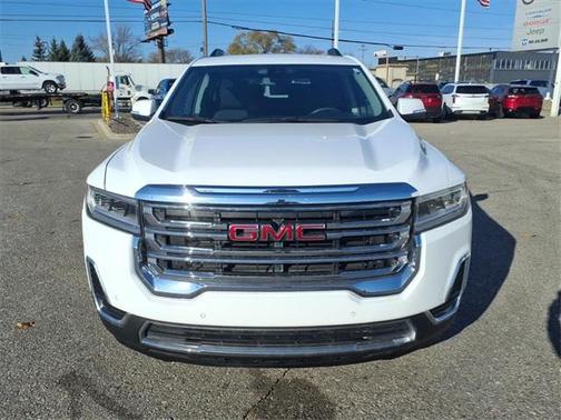 2022 GMC Acadia AWD SLE