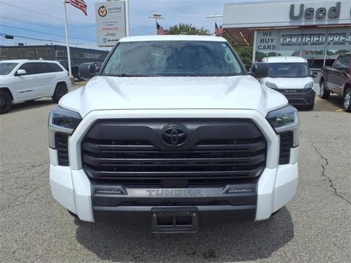 2022 Toyota Tundra SR5
