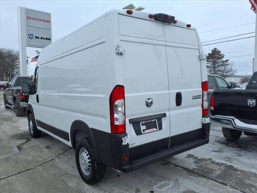 2025 RAM ProMaster 2500 Tradesman