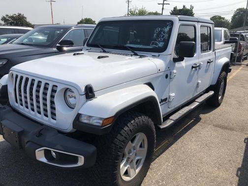 2022 Jeep Gladiator Sport S