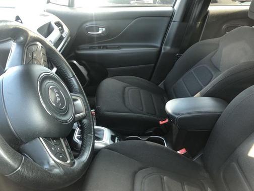 2022 Jeep Renegade Latitude
