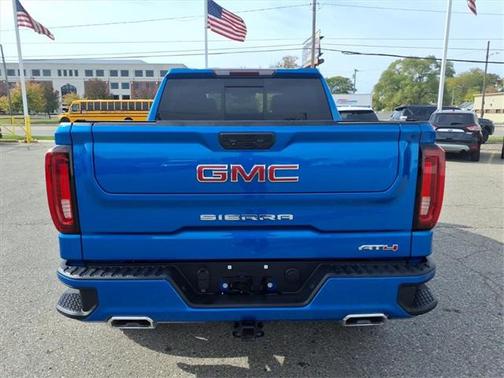 2022 GMC Sierra 1500 AT4