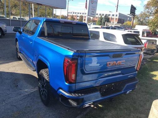2022 GMC Sierra 1500 AT4