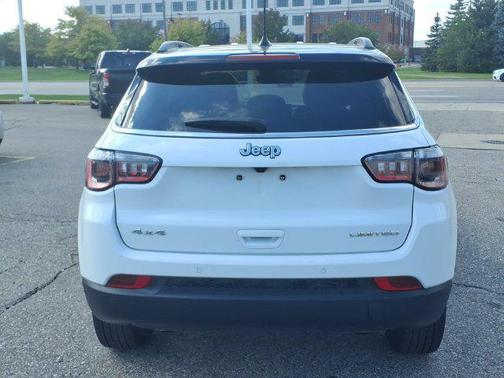 Bright White Clearcoat 2025 Jeep Compass Limited