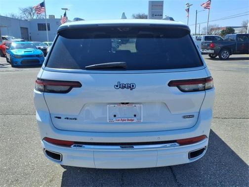 2022 Jeep Grand Cherokee L Overland