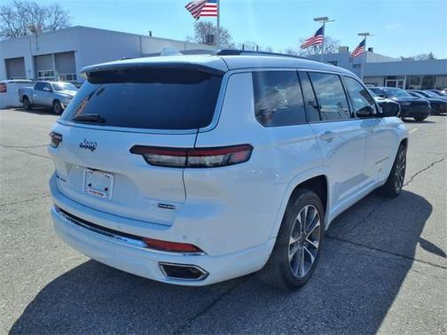 2022 Jeep Grand Cherokee L Overland