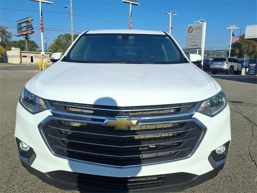2020 Chevrolet Traverse LT Cloth