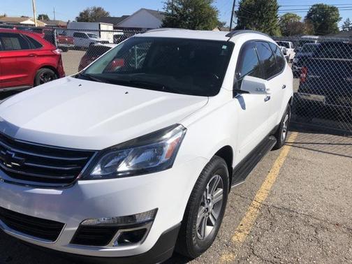 2017 Chevrolet Traverse 2LT