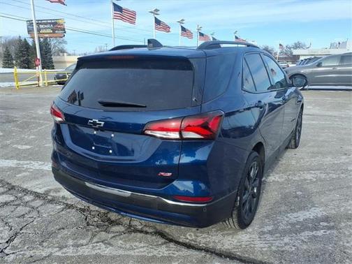 2022 Chevrolet Equinox FWD RS