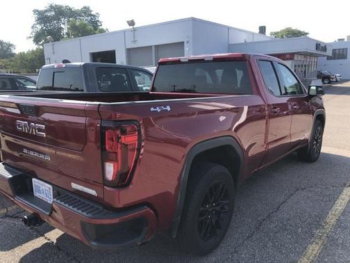 2022 GMC Sierra 1500 Elevation