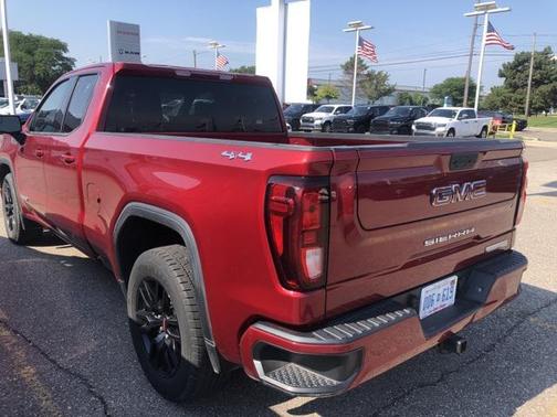 2022 GMC Sierra 1500 Elevation