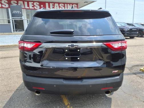 2021 Chevrolet Traverse RS