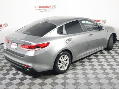 Titanium Silver 2018 Kia Optima LX