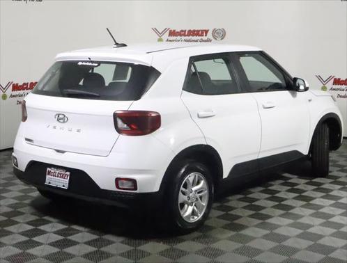 2024 Hyundai VENUE SE