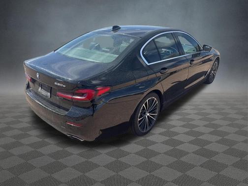 Jet Black 2023 BMW 530e 530e xDrive