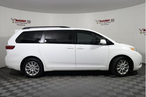 2015 Toyota Sienna LE