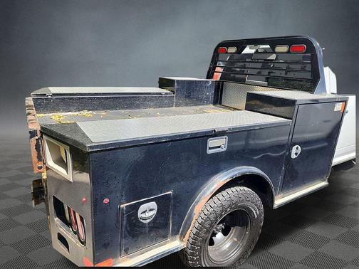 2018 RAM 3500 Big Horn Crew Cab 4x4 8' Box