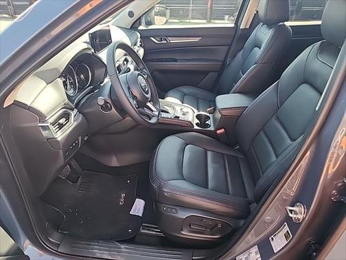 2025 Mazda CX-5 Carbon Edition