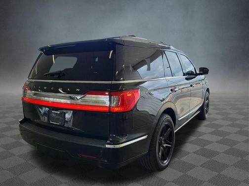 Velvet 2018 Lincoln Navigator Reserve