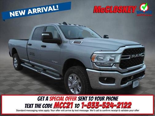 2023 RAM 2500 Big Horn Crew Cab 4x4 8' Box