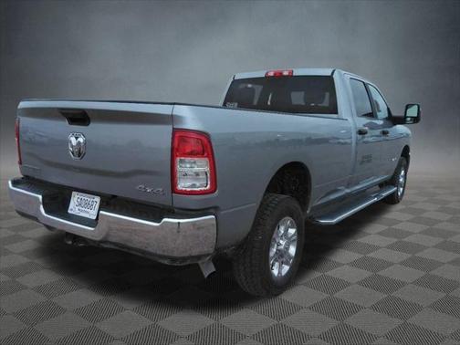 2023 RAM 2500 Big Horn Crew Cab 4x4 8' Box