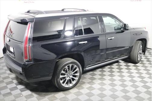 2020 Cadillac Escalade Platinum