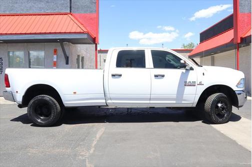 2018 RAM 3500 Tradesman Crew Cab 4x4 8' Box