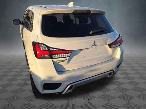 2022 Mitsubishi Outlander Sport 2.0 ES