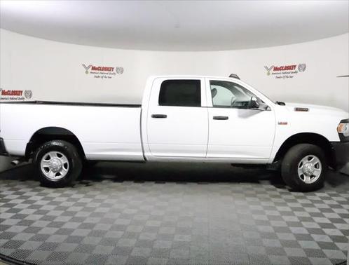 2022 RAM 3500 Tradesman Crew Cab 4x4 8' Box