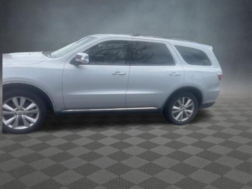Bright Silver Clearcoat Metallic 2011 Dodge Durango Crew