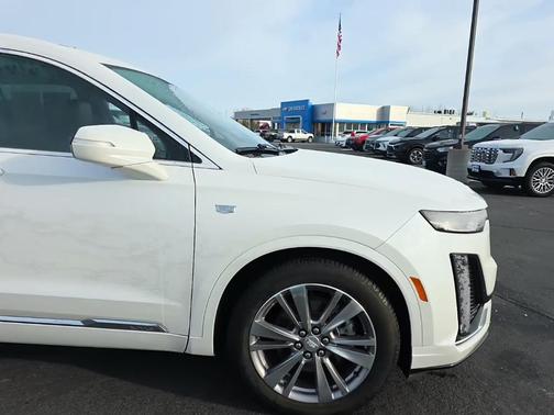 2023 Cadillac XT6 Premium Luxury AWD