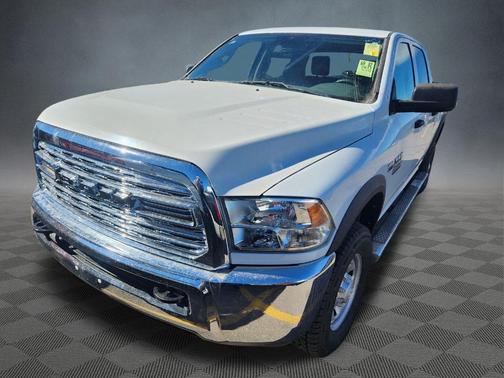 Bright White Clearcoat 2017 RAM 2500 Tradesman