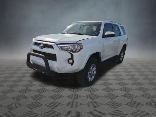 Super White 2019 Toyota 4Runner SR5