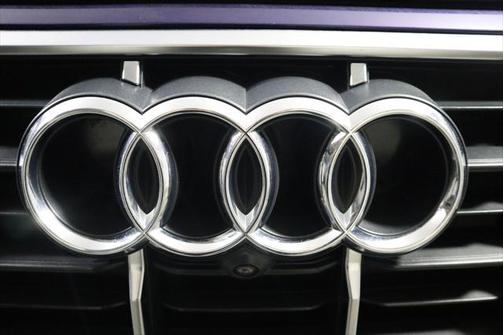 2023 Audi Q7 55 Premium Plus