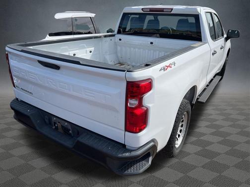 2019 Chevrolet Silverado 1500 WT
