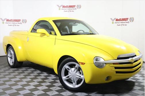 2004 Chevrolet SSR Base