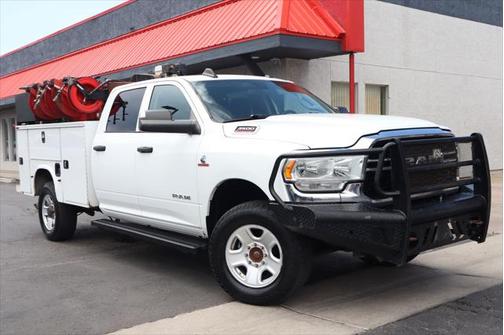 2019 RAM 3500 Tradesman Crew Cab 4x4 8' Box