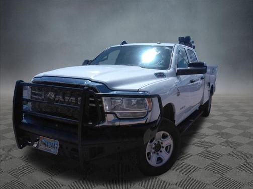 2019 RAM 3500 Tradesman Crew Cab 4x4 8' Box