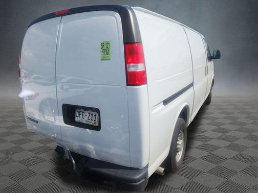 2022 Chevrolet Express 2500 RWD 2500 Regular Wheelbase WT